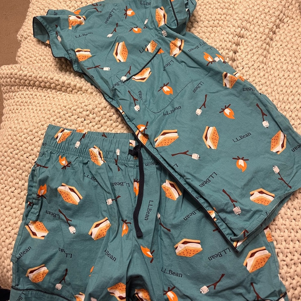 L.L. Bean s’mores PJs